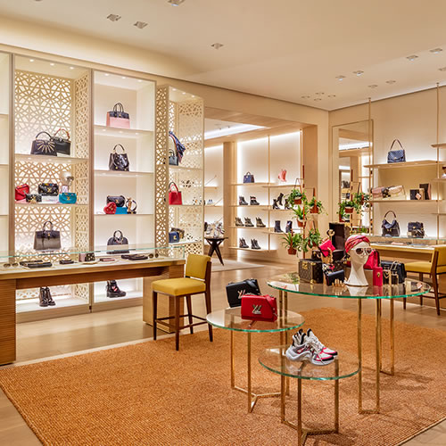 louis vuitton purse store near me